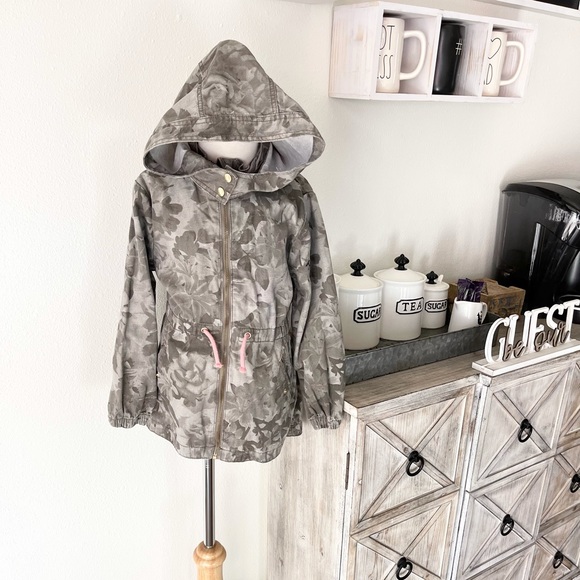 H&M Heart Chamo Jacket - Picture 3 of 7